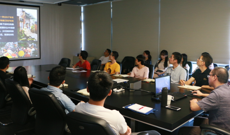 云顶集团开展“那里是我家？？？？——漂亮墟落建设杂谈”主题讲座